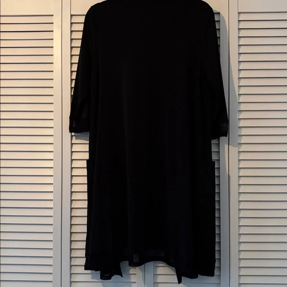 Tahari Elegant Black Cardigan - Picture 6 of 6